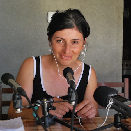 ია თოფალაშვილი